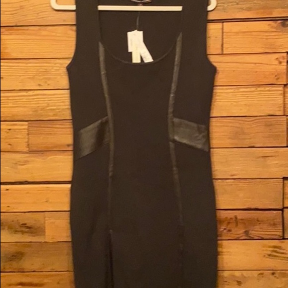 Women’s sheath dress.  Size M